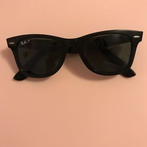 Original Rayban Wayfarer-polarized